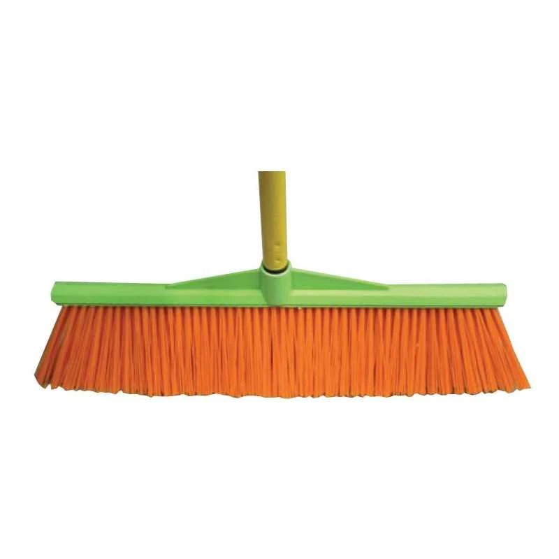 SPAZZOLONE ABS CM. 44 CON MANICO VERNICIATO CM.130 1 SPAZZOLONE ABS CM. 44 CON MANICO VERNICIATO CM.130