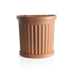 VASO IN PLASTICA BAMA ROMA TERRACOTTA CON SOTTOVASO CM. 27x52x49h -Vendite Agrariagioiese vaso in plastica bama roma terracotta con sottovaso cm 27x52x49h 1